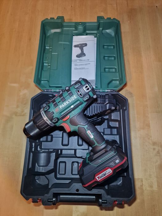 Aparafusadora ParkSide 20V - Nova em Caixa