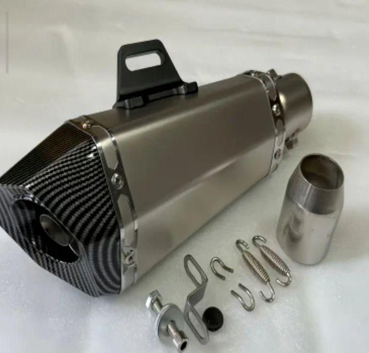 Продається вихлопна акрапович