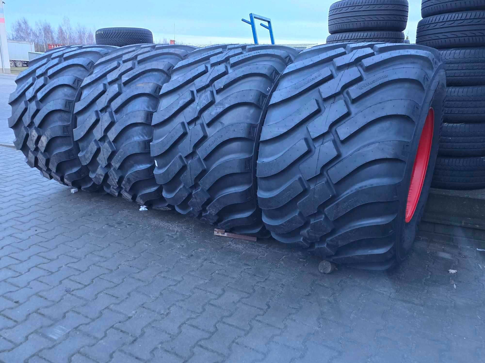 Nowe koła 800/45R26.5 BKT