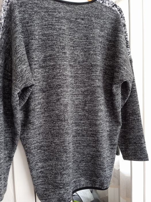 Светр зі стразами Турція 50р