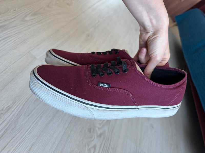 Bordowe Vans Authentic 45 11,5
