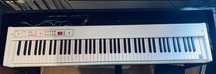 Korg D1 – stage piano / pianino cyfrowe z ważoną klawiaturą