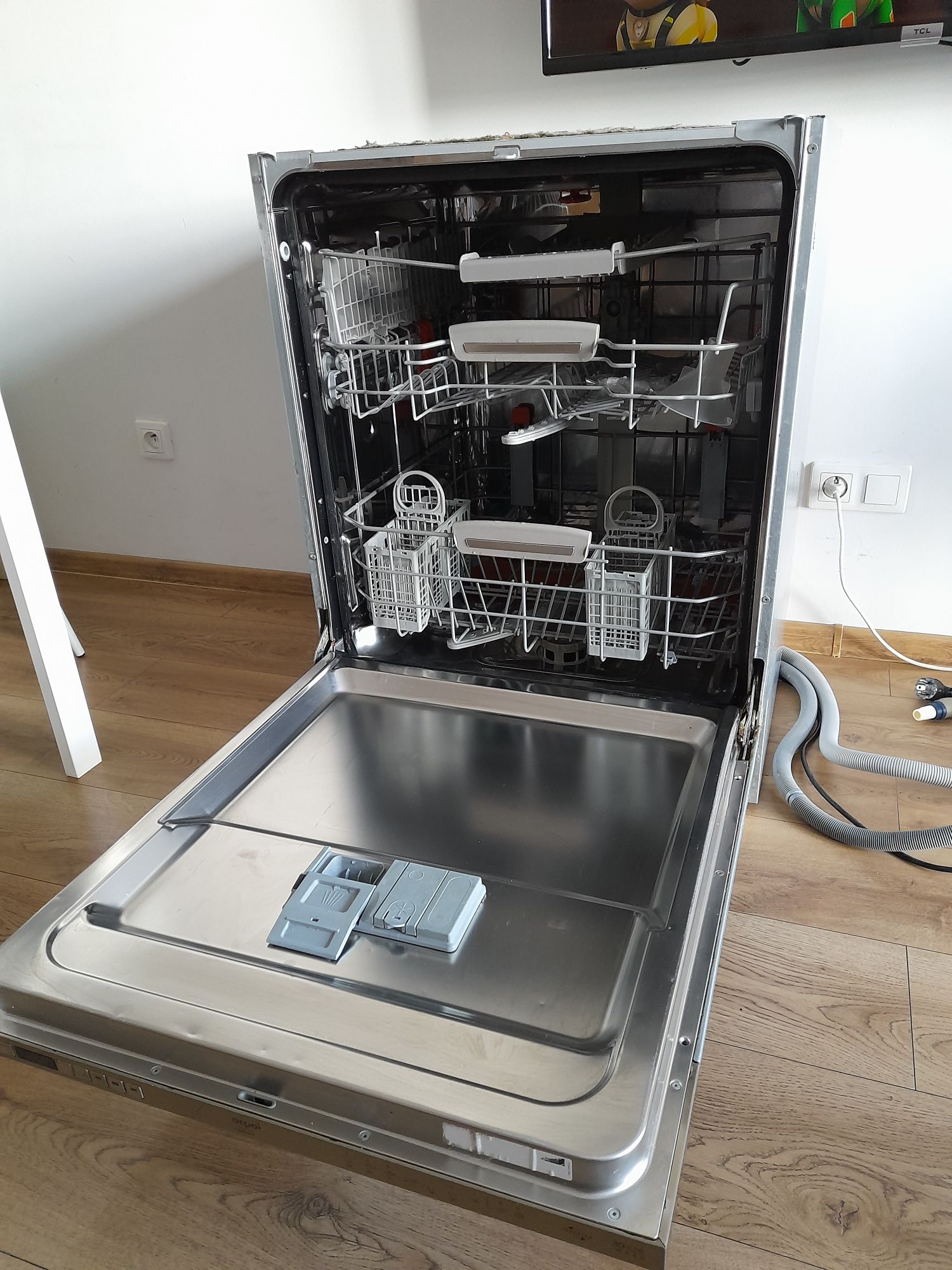 Zmywarka Hotpoint Ariston 60cm [przeciek]