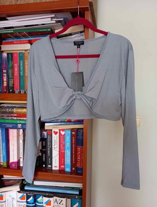 Szary top plażowy z długimi rękawami i ozdobnym przodem South Beach