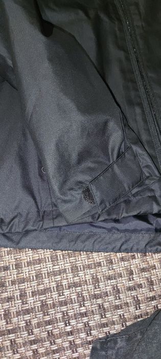 Нова куртка весна Nike