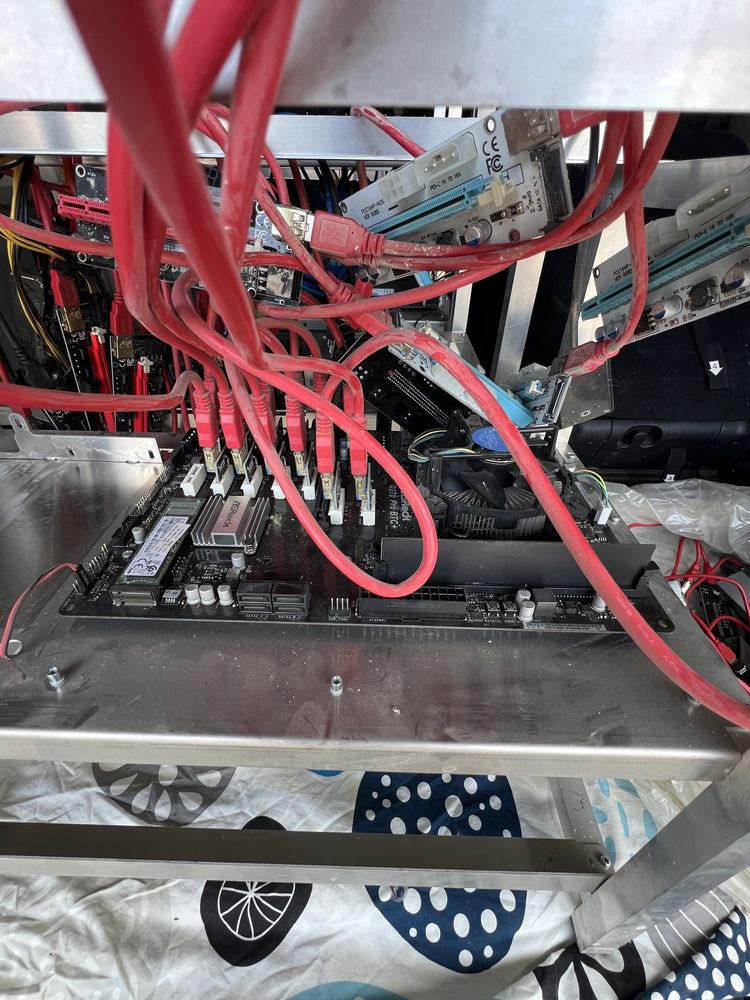 Riser risery rozdzielacz pci stelarz koparka kryptowalut większa ilość