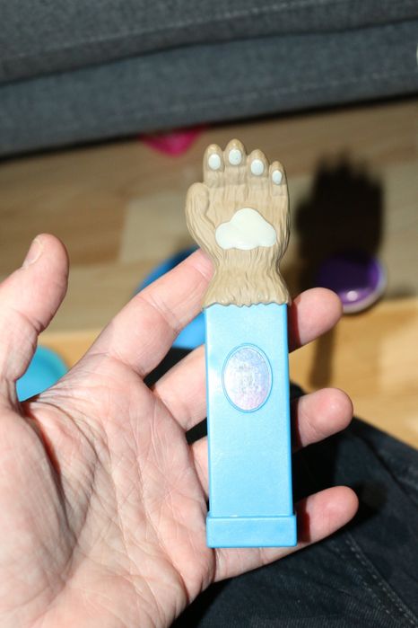 Іграшка, McDonalds: Winnie Werewolf Hotel Transylvania 3