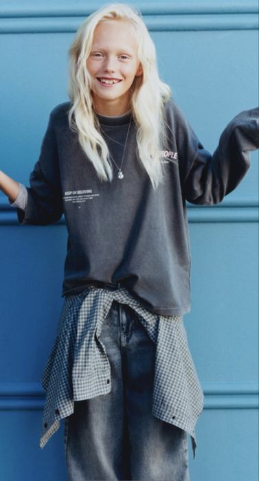 Реглан логслів zara 11-12 р 152см сірий витертий ефект