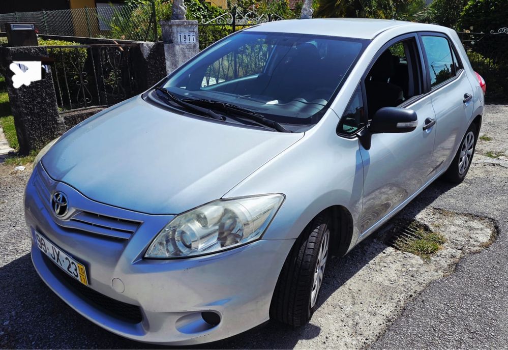 Vendo Toyota Auris