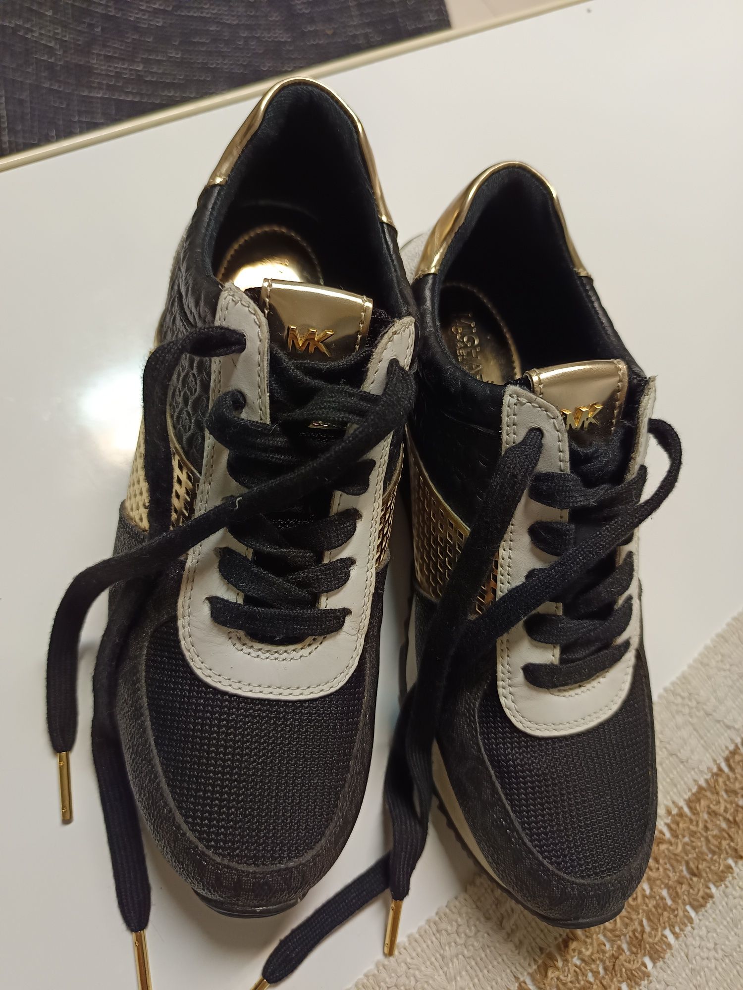 Tênis Michael kors