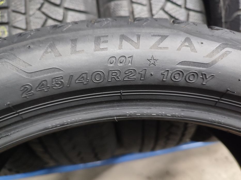 Різноширокі шини 245/40R21 i 275/35R21 (RF) BRIDGESTONE