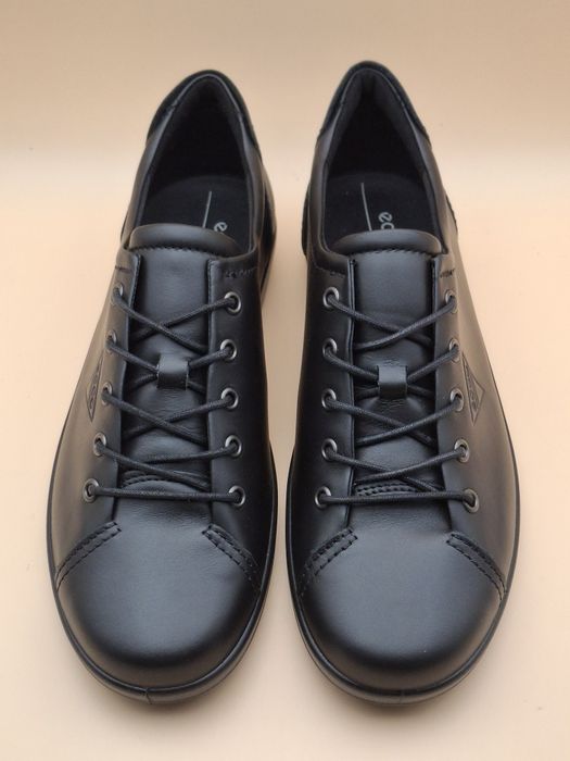 Кеди ECCO Soft 2.0 Нові 39, 42р.