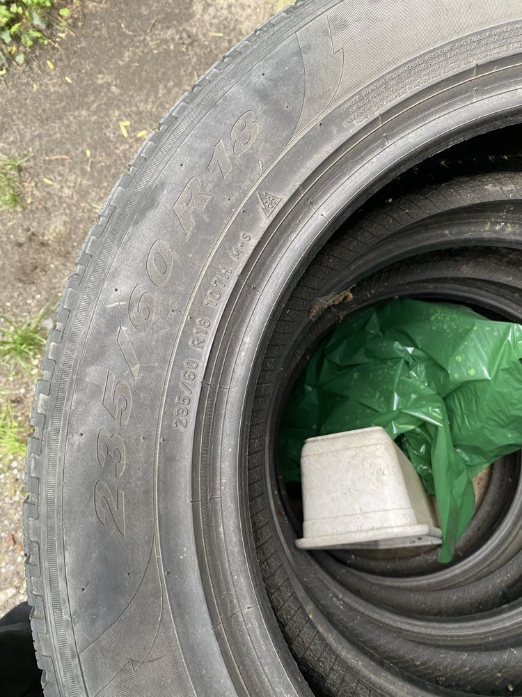 Opony zimowe Pirelli 235/60/R18 . R18