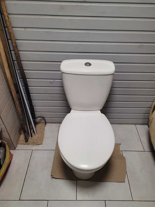 Продам унітаз Kolo