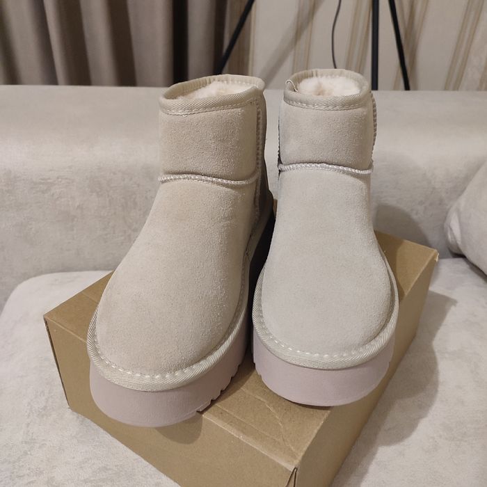 Продам угги натуральна замша