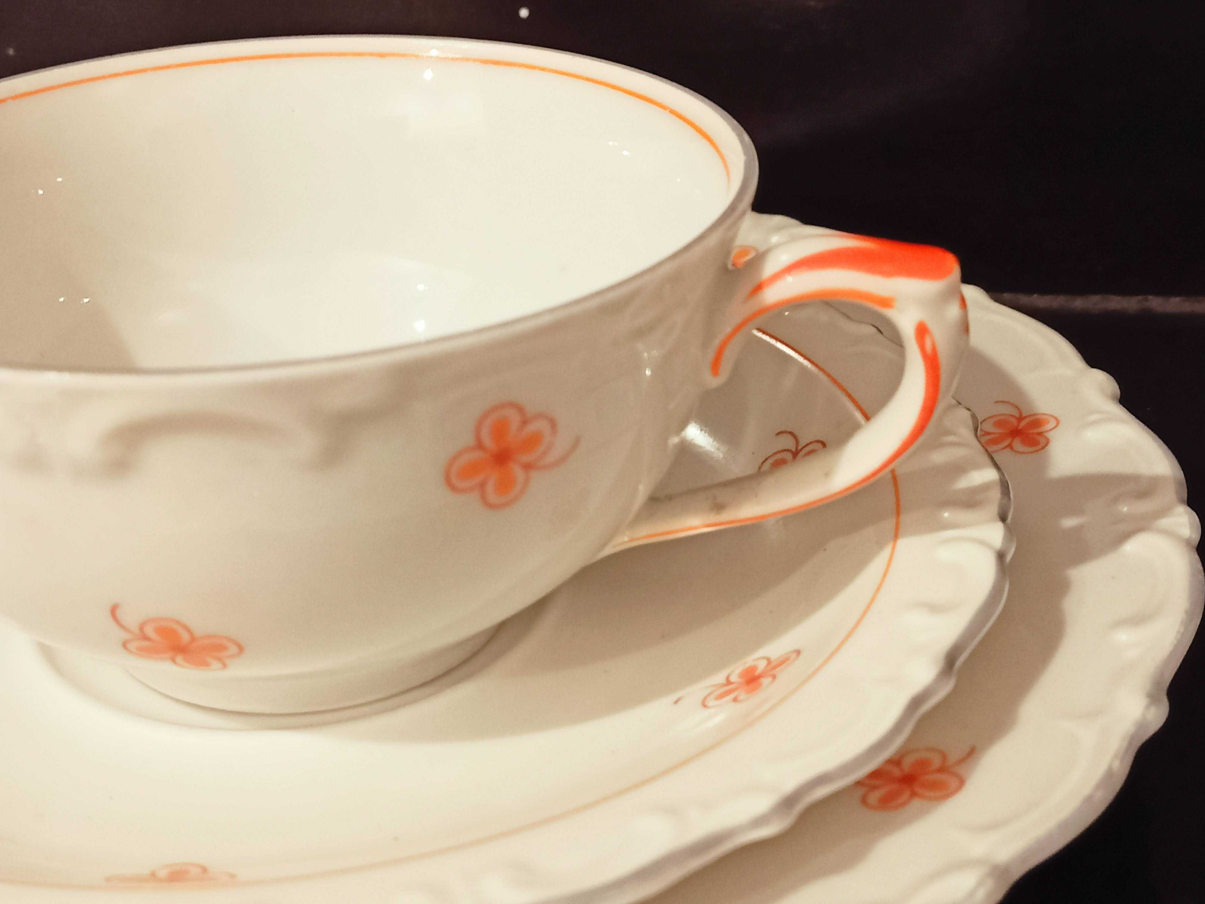 **filiżanka stara sygnatura porcelana Turyngia 1937_1949