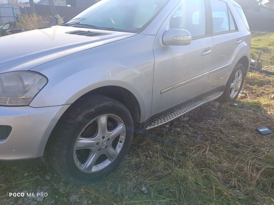Кузов крила капот двері Mercedes ML 164. Розборка