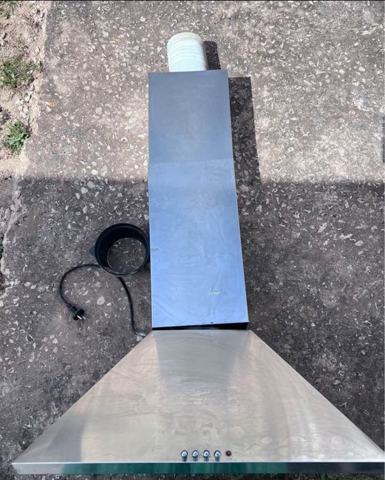 Exaustor Teka com chaminé