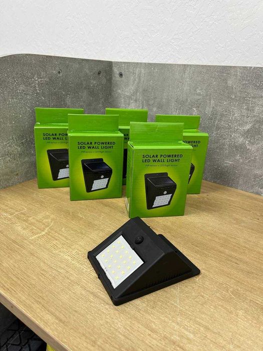 Вуличний ЛІХТАР на сонячній батареї! Світильник з ДАТЧИКОМ руху Фонарь