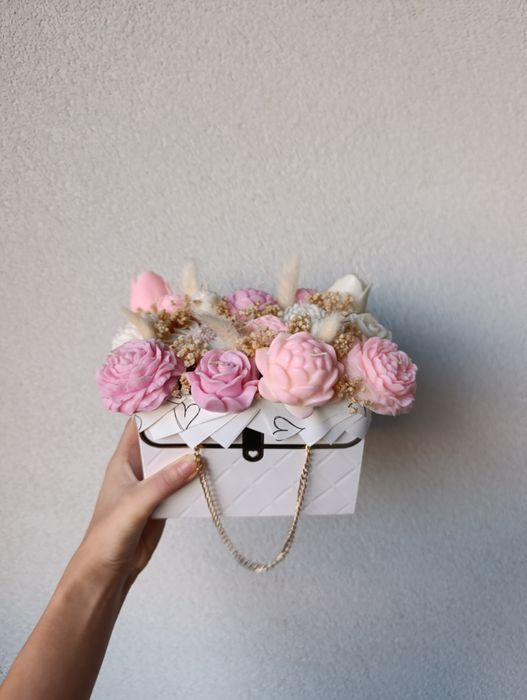 Flower box ze świec sojowych+topper