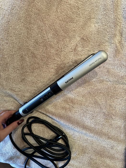 Вирівнювач для волосся Philips hp8361