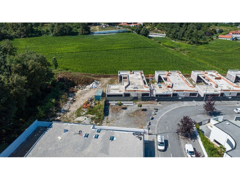 Moradia de Luxo em Construção