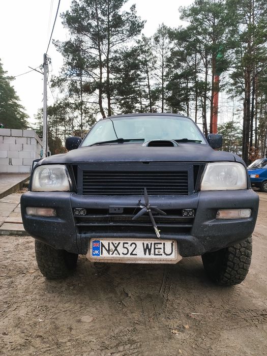 Продам чудовий mitsubishi l200