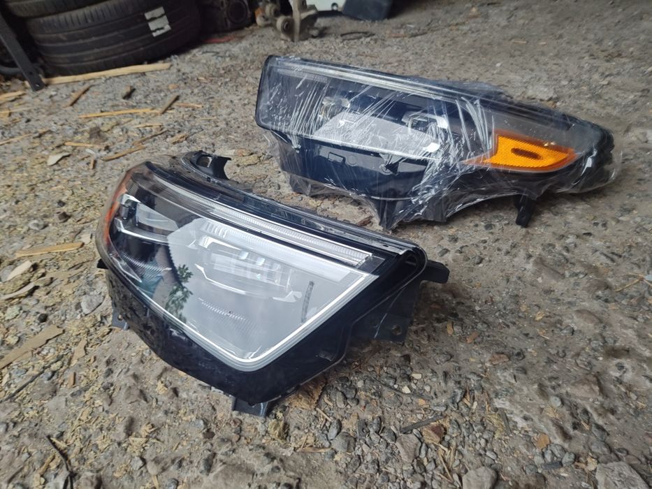 Фари Platinum лінза Ford explorer 2020+