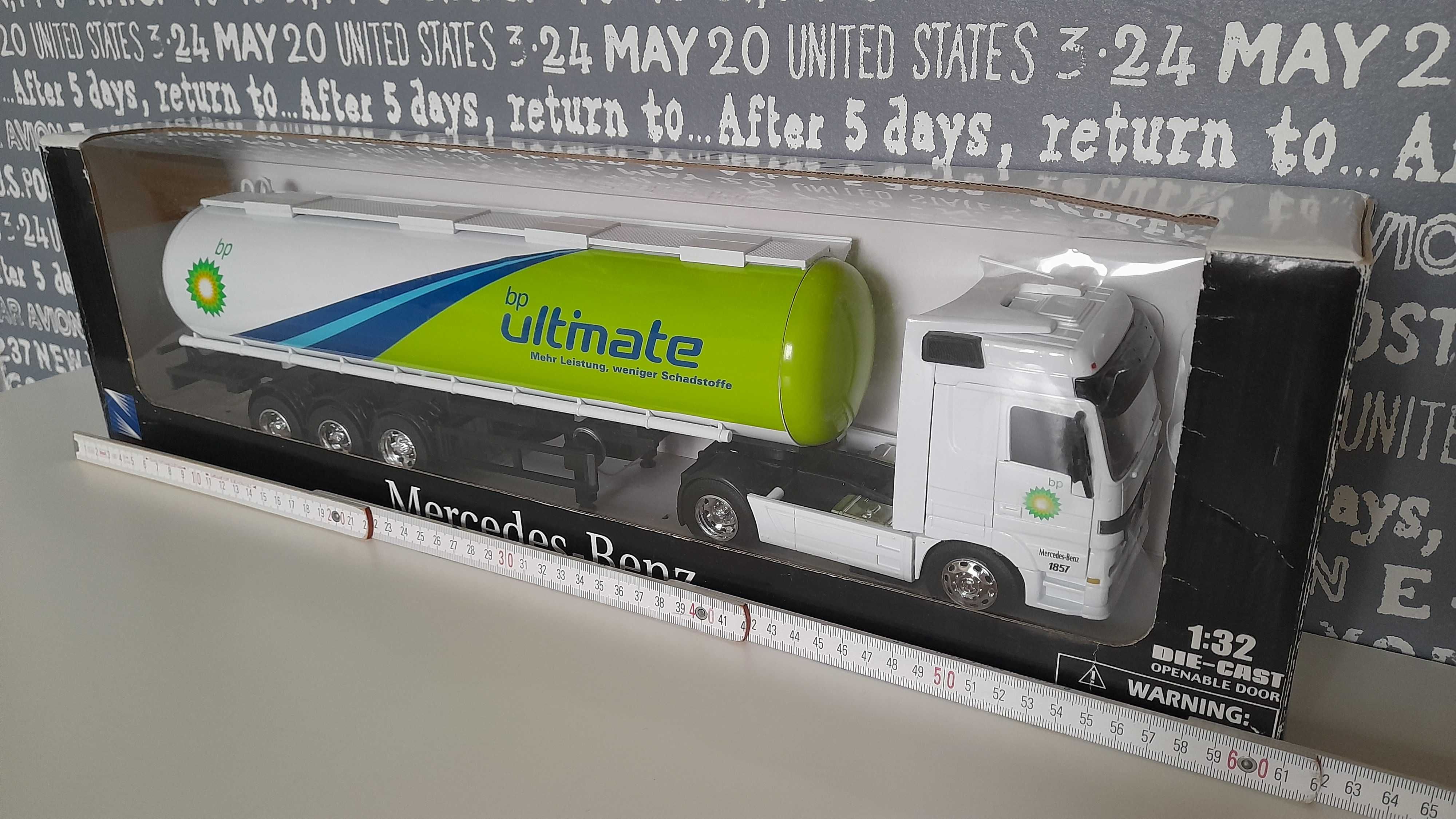 Autko Duża cysterna BP ultimate 50 cm Mercedes Benz Actros 1:32 nowa