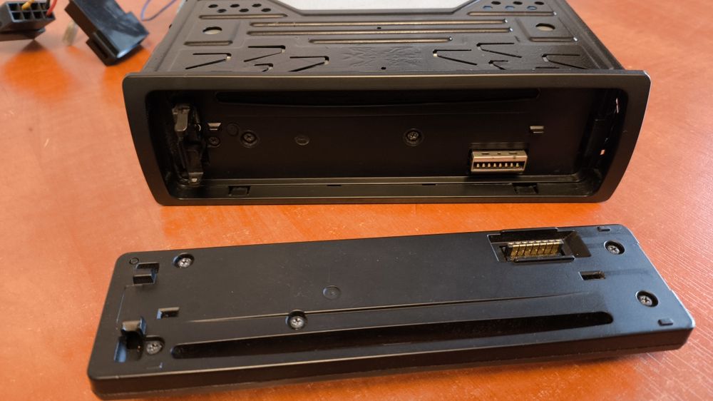 Radio samochodowe CD SONY cdx-gt225c