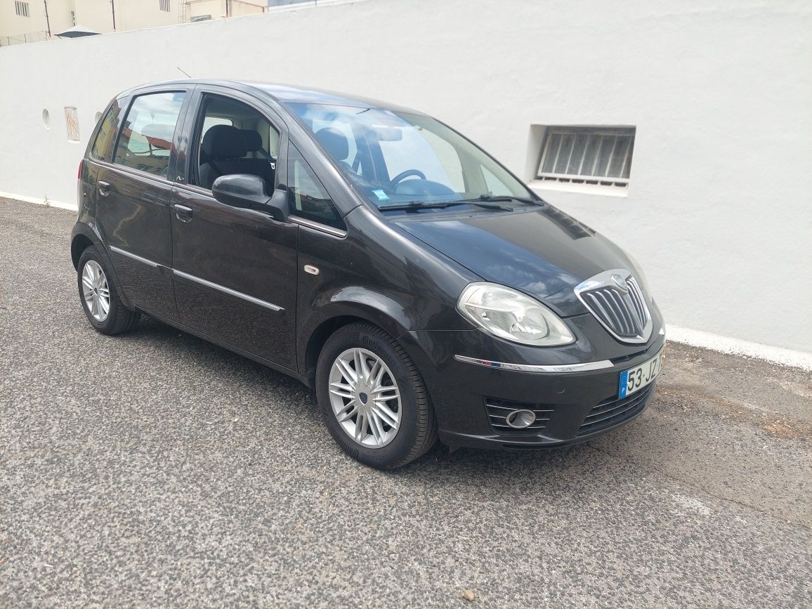 Lancia Musa 1.3 Multijet Diesel