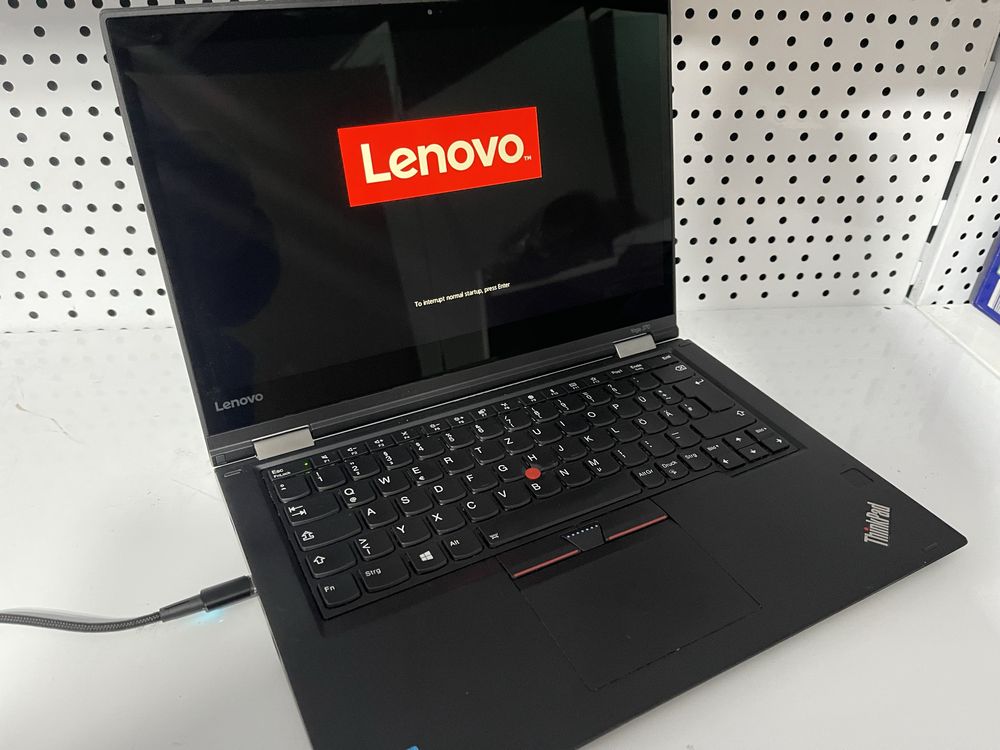 ноутбук lenovo yoga 370-intel core i5-7gen-8gb ram ddr4