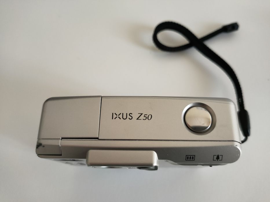 Máquina fotográfica Canon ixus Z50