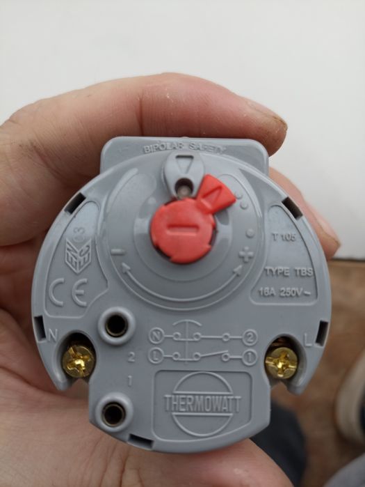 Термостат THERMOWATT для бойлера Ariston