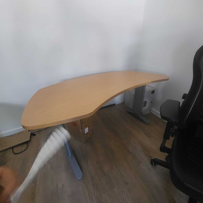 secretária para pc ou estudo