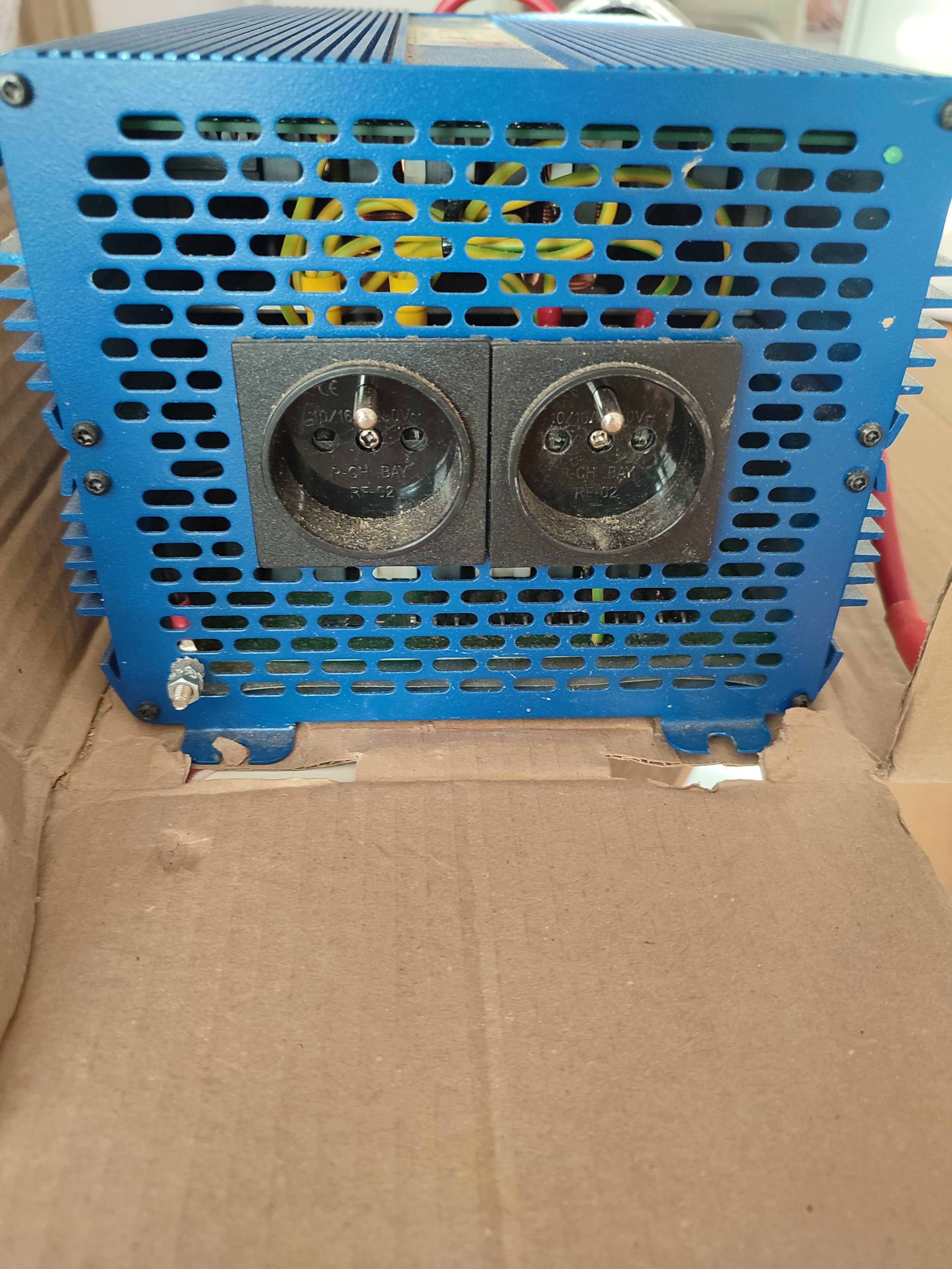 Przetwornica napięcia 24V / 230V czysty SINUS 2500/5000W
