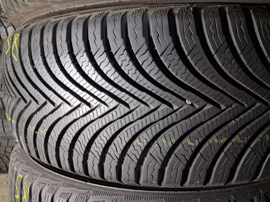 205/55 R17 Michelin Alpin 5 шини б/в зима КОМПЛЕКТ