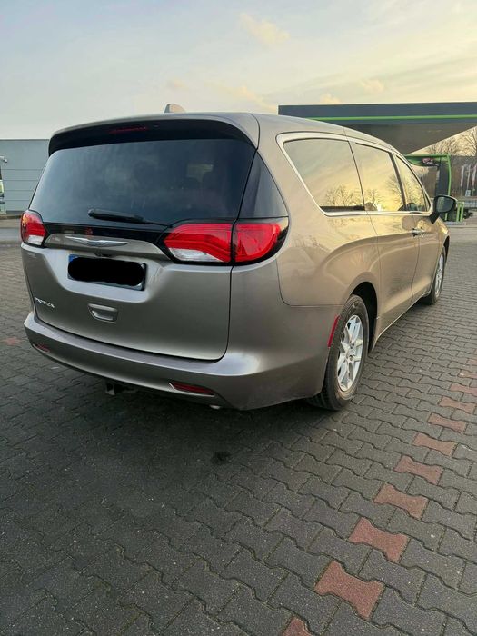 CHRYSLER PACIFICA TOURING L 2017 3.6 7-osobowa hak kamera