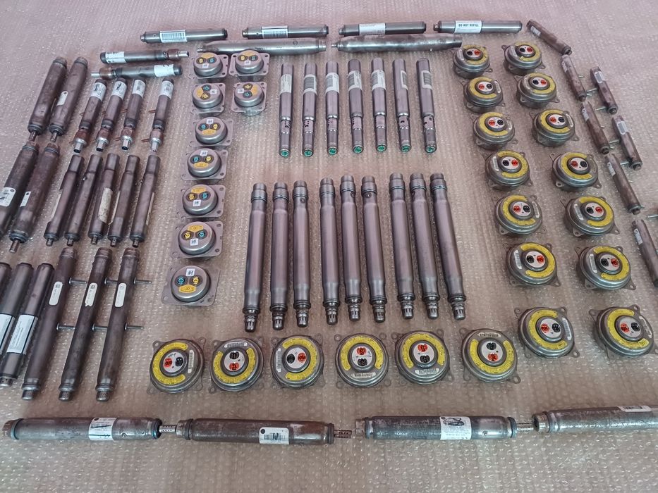 Піропатрони в штору пиропатрон в руль пиропатрони в ноги