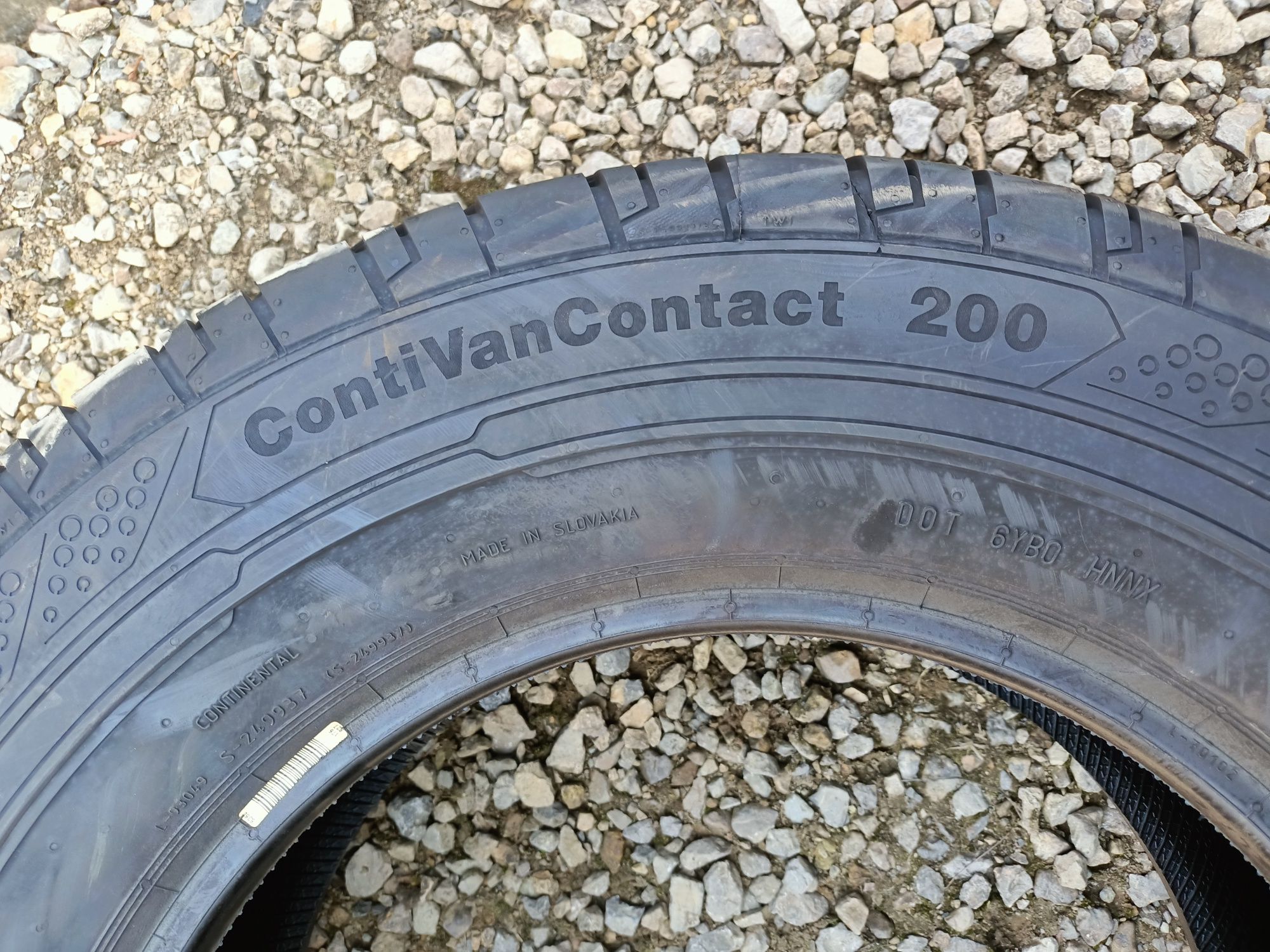 Nowe opony 235/65/16C Continental