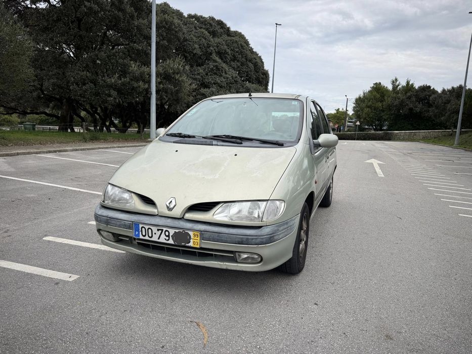 RENAULT Scenic 1.4