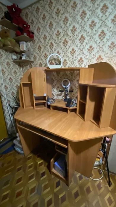 Стіл компьютерний письмовий великий