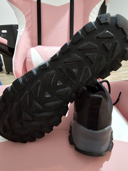 Buty nowe Adidas kanadia trail eu46