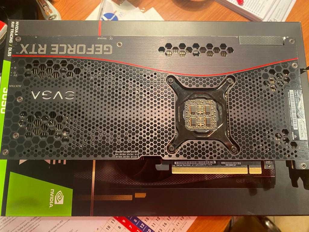 EVGA GeForce RTX 3090 FTW3 ULTRA GAMING 24GB GDDR6X