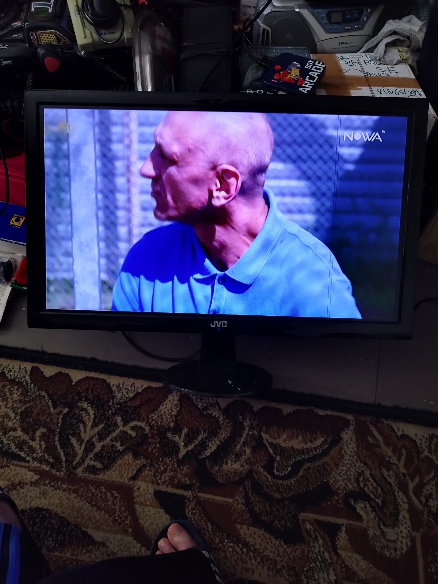 Telewizor JVC 32 z pasami