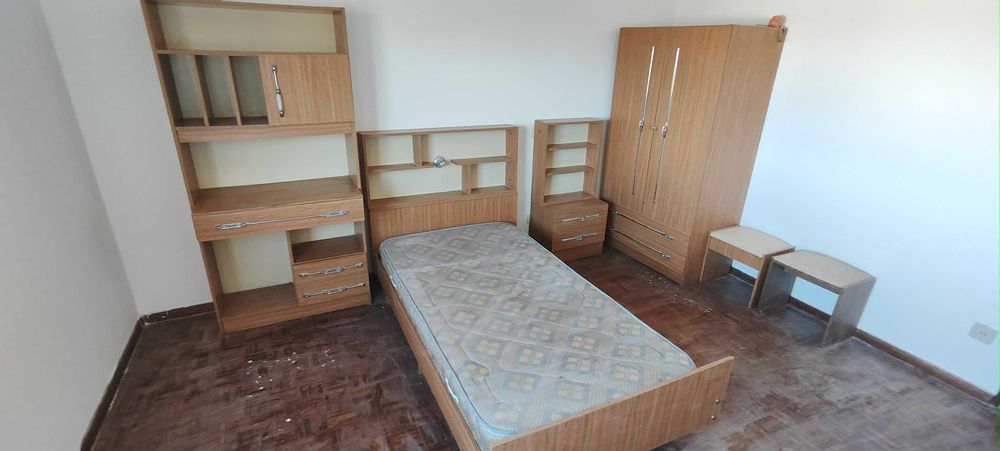 Mobília quarto estudante