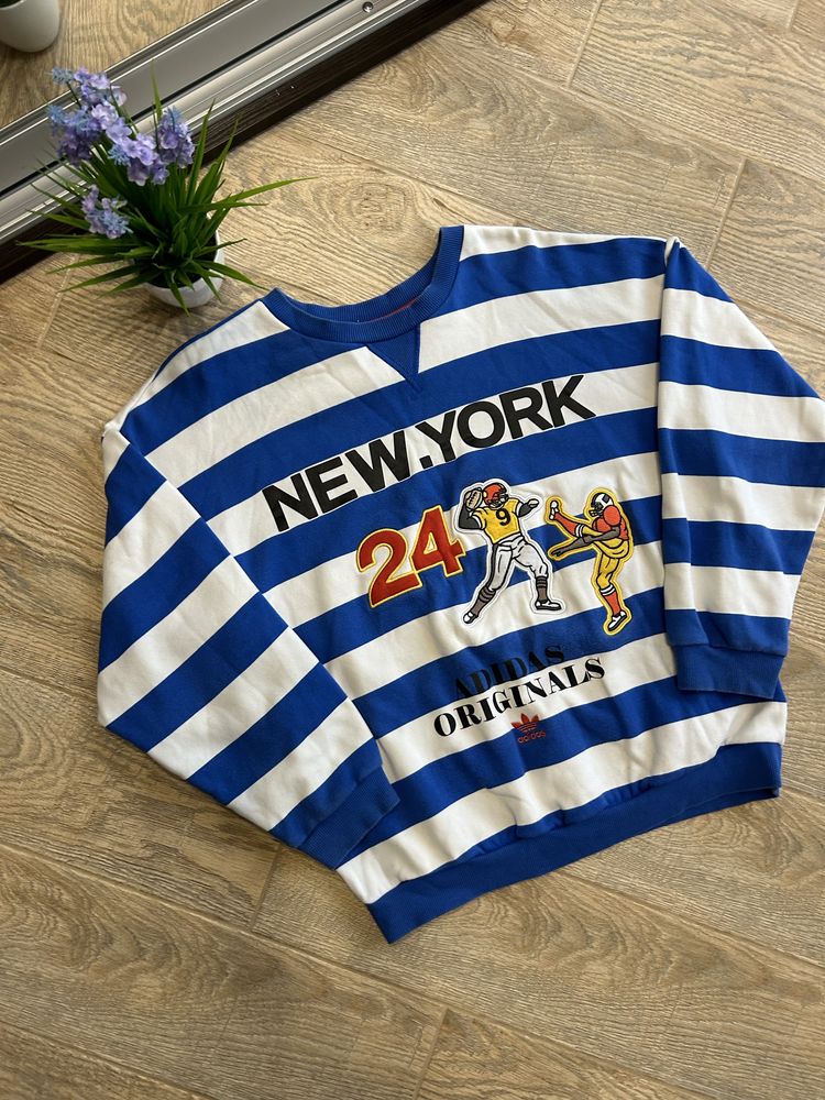 Світшот Adidas New York 24