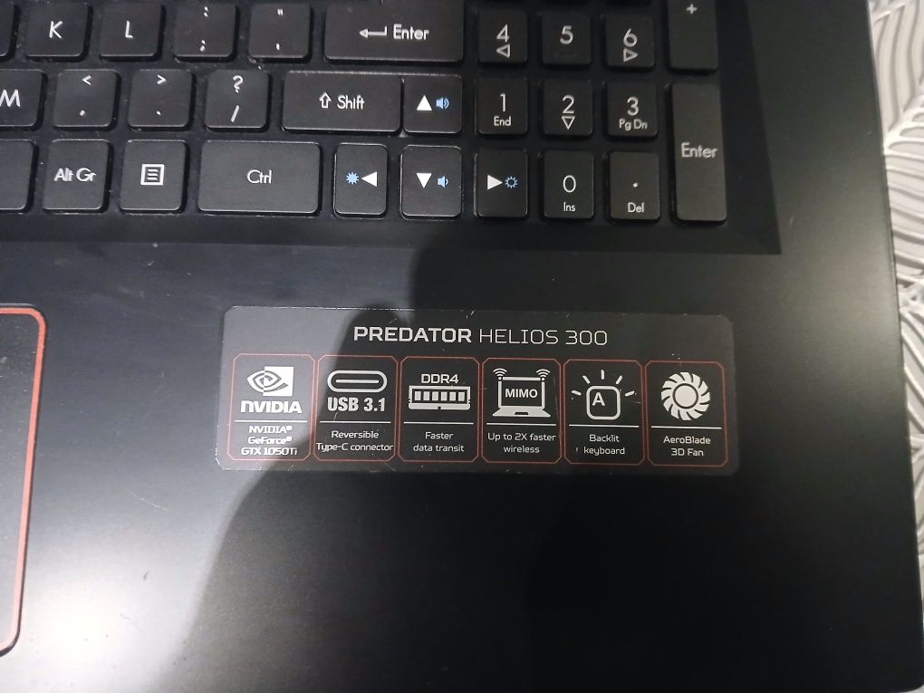 Laptop Predator Helios 300 515GB SSD,16Gb GTX i7