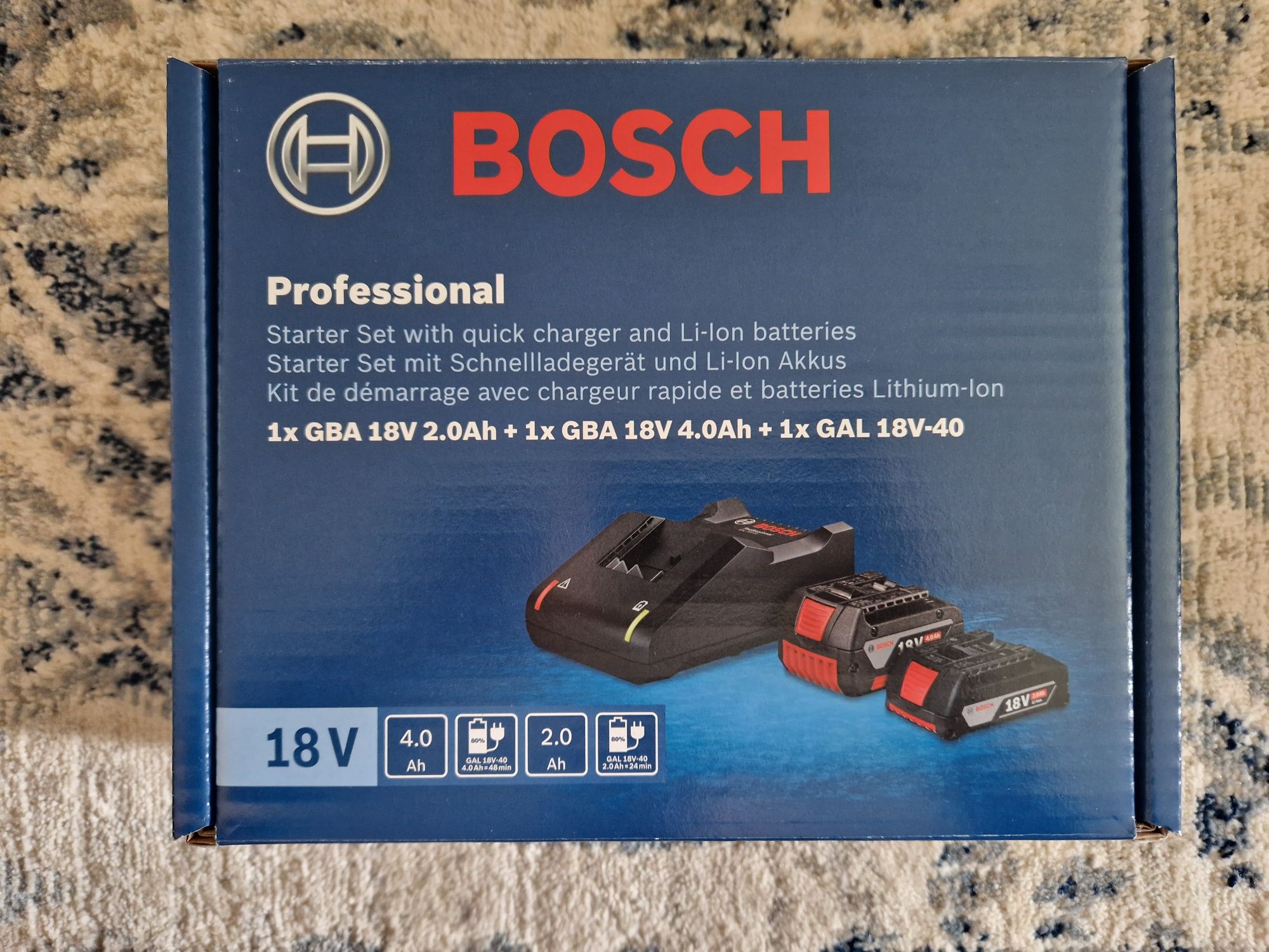 Akumulatory z ładowarką Bosch 1600A01BA3 3 elementy