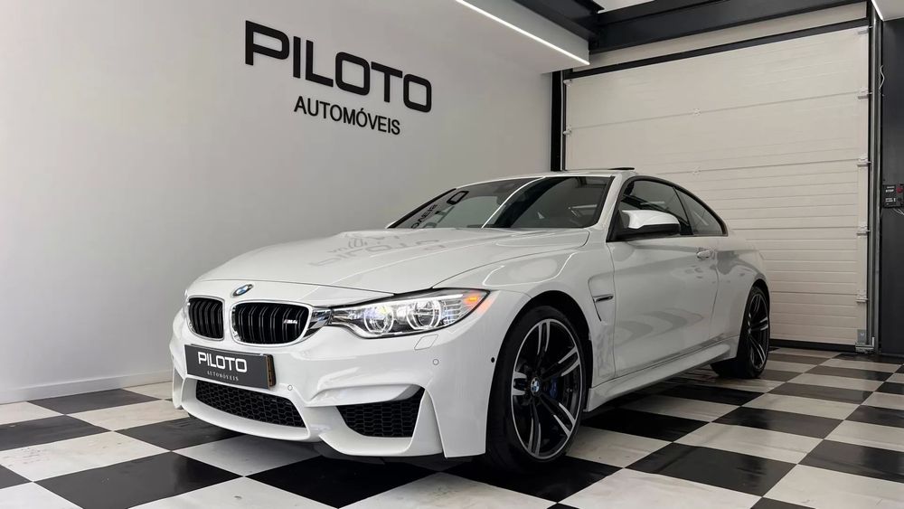 BMW M4 Auto